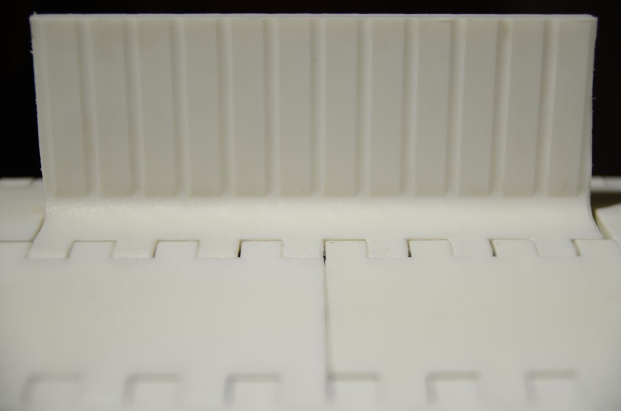 984 - 50,8 mm  Kolay Temizlenebilir Götürücülü Hasır Bant